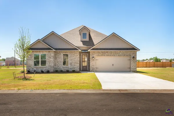 $389,900 | 210 Farmland Circle, Perry, GA 31069