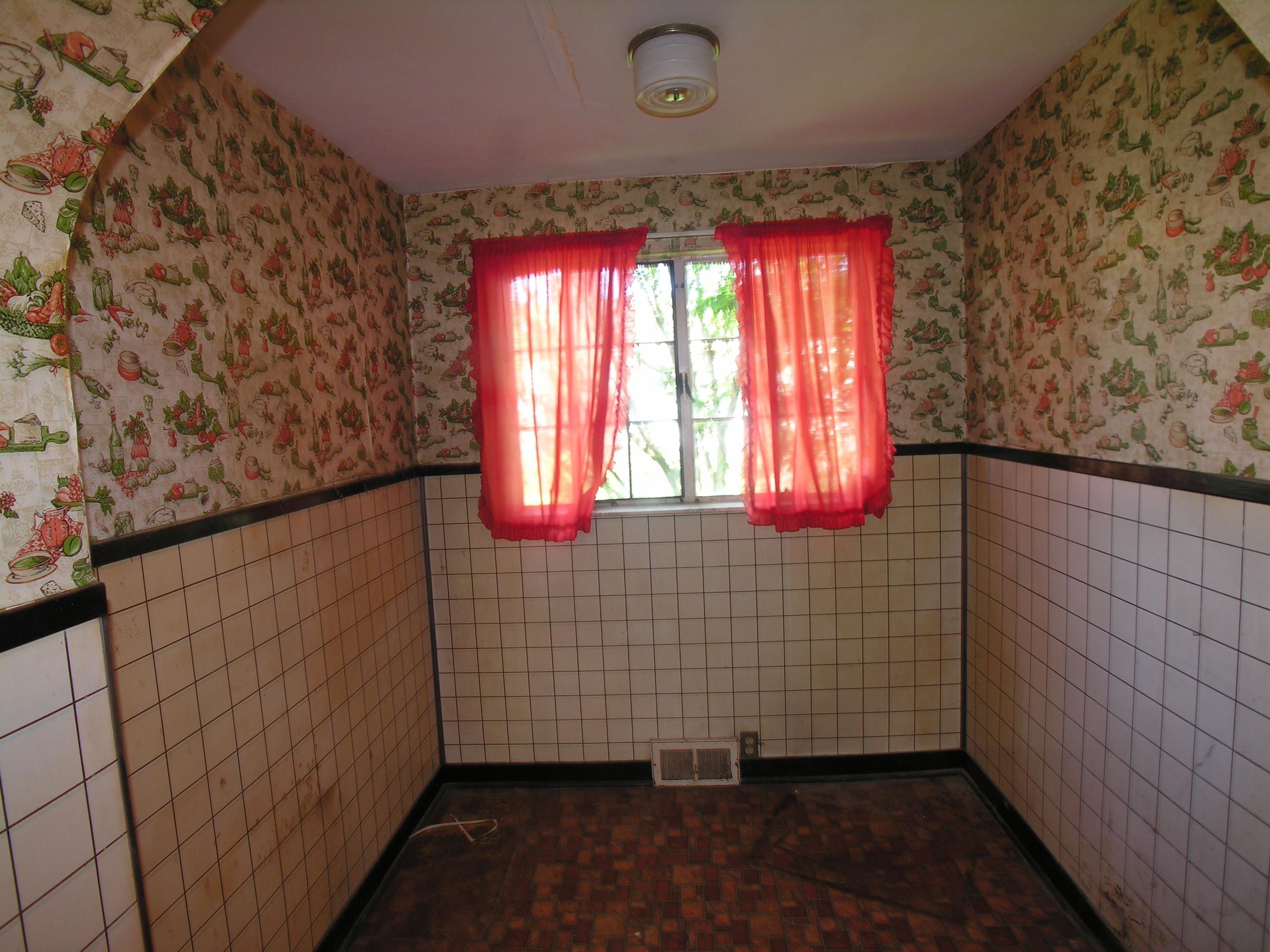 323 South Englewood Road Huntington, WV 25701 - Photo 10 of 25 Gallery Image 10
