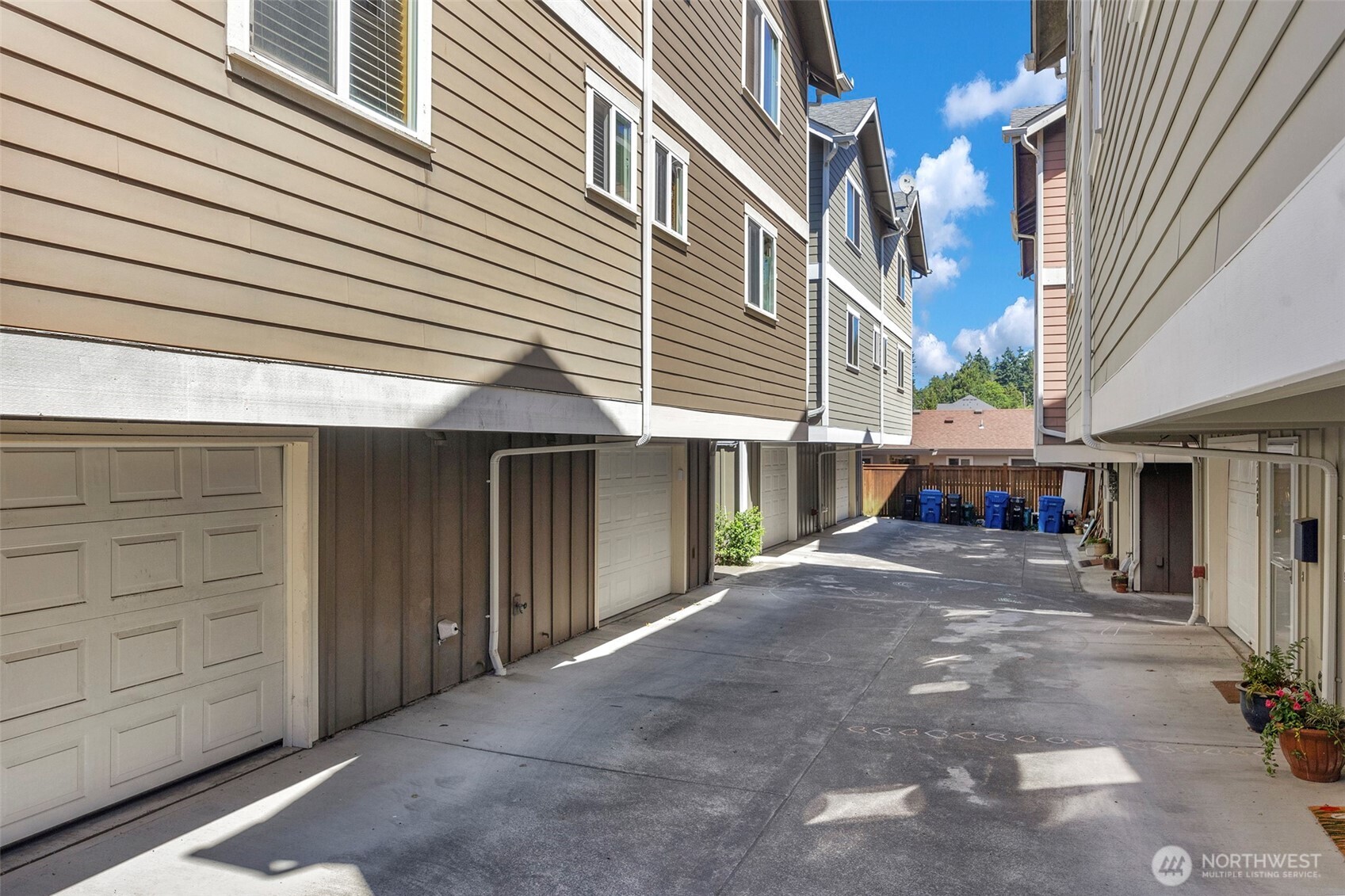 9130 45th Avenue Southwest, Unit B Seattle, WA 98136 - Photo 30 of 35