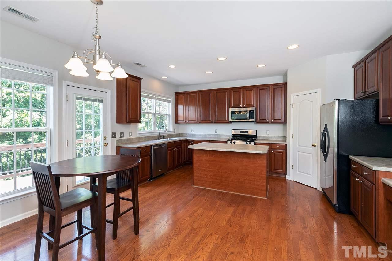 7740 Silver View Lane Raleigh, NC 27613 - Photo 12 of 30