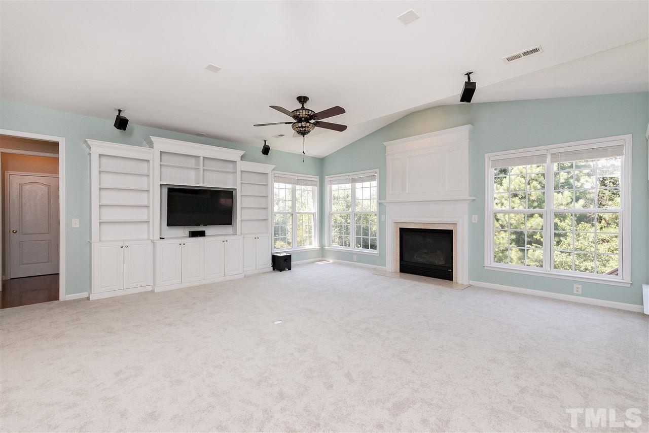 7740 Silver View Lane Raleigh, NC 27613 - Photo 7 of 30