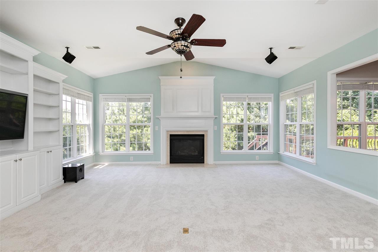 7740 Silver View Lane Raleigh, NC 27613 - Photo 8 of 30