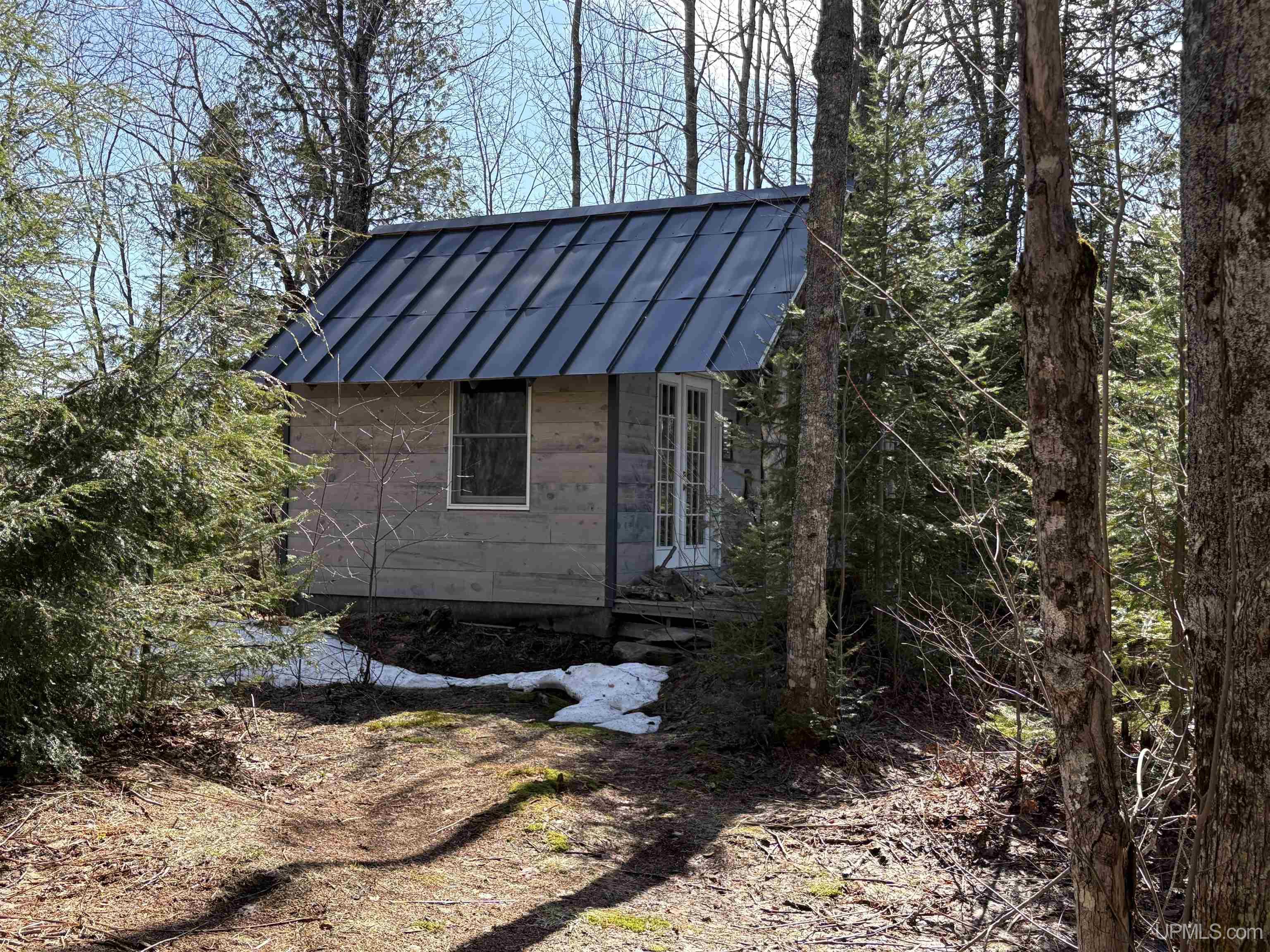 14814 Bailey Road Covington, MI 49919 - Photo 13 of 35