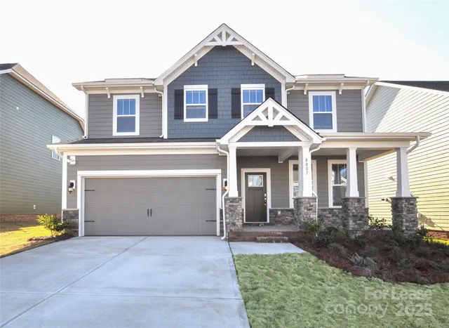 $2,795 | 8007 Oakmere Road, Waxhaw, NC 28173