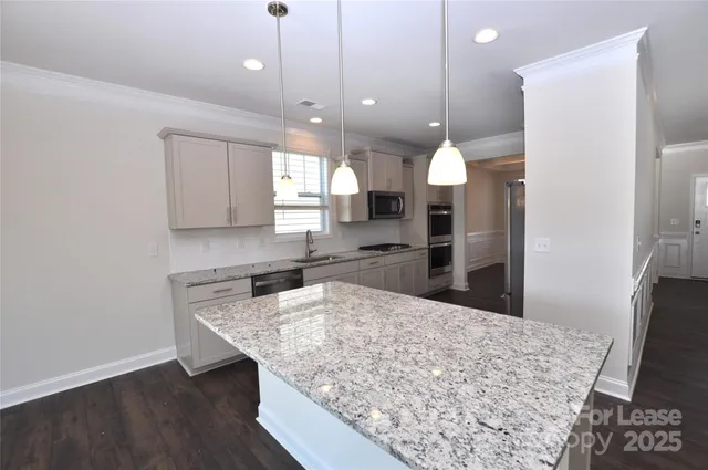 $2,795 | 8007 Oakmere Road, Waxhaw, NC 28173