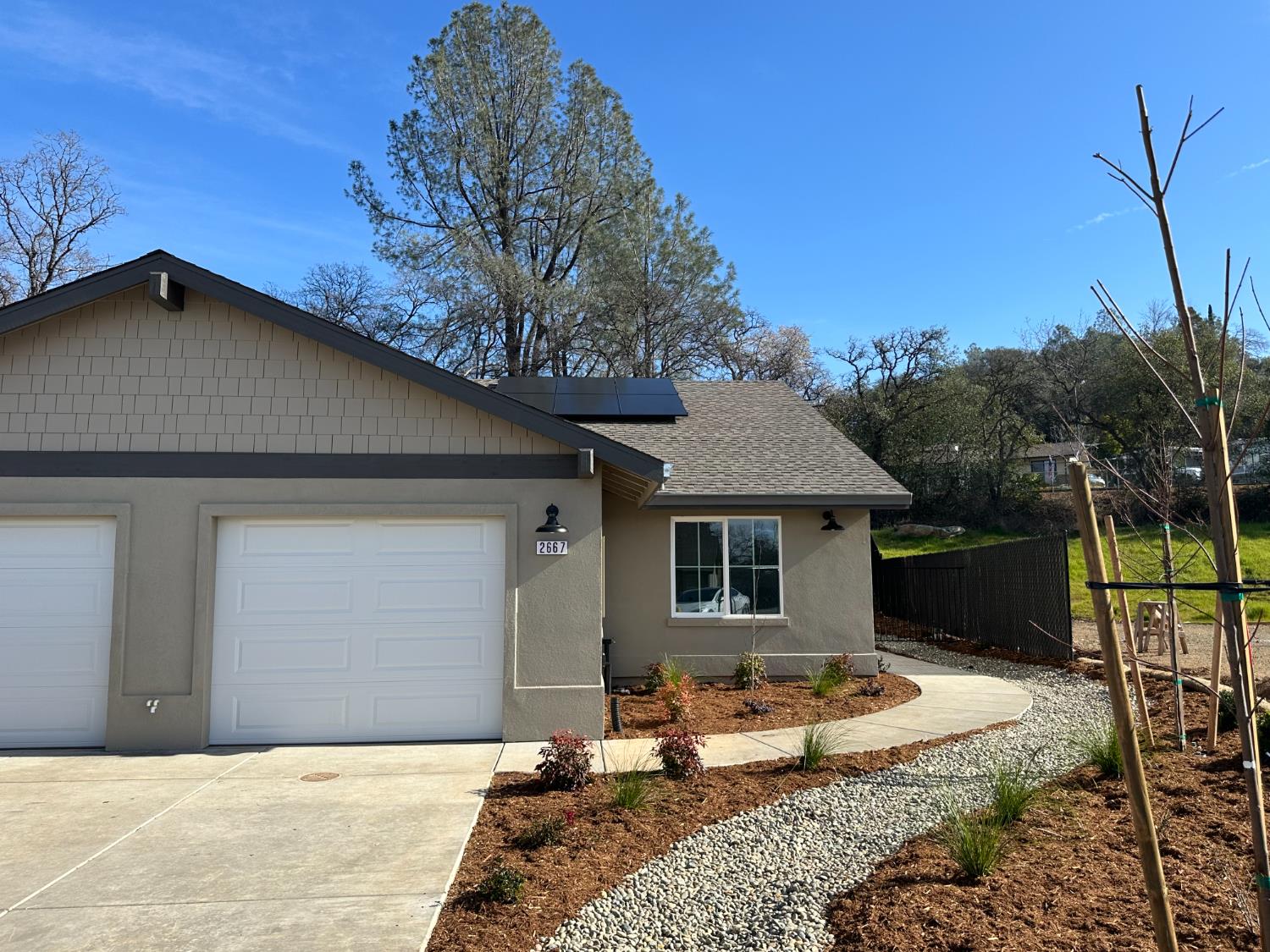 2667 Commons Place Auburn, CA 95603 - Photo 28 of 30 a backyard of a house with seating space