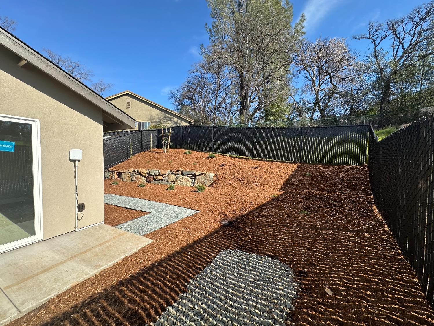 2667 Commons Place Auburn, CA 95603 - Photo 6 of 30 a view of a backyard