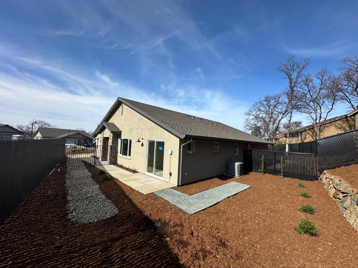 2667 Commons Place Auburn, CA 95603 - Photo 8 of 30 a front view of a house with a yard
