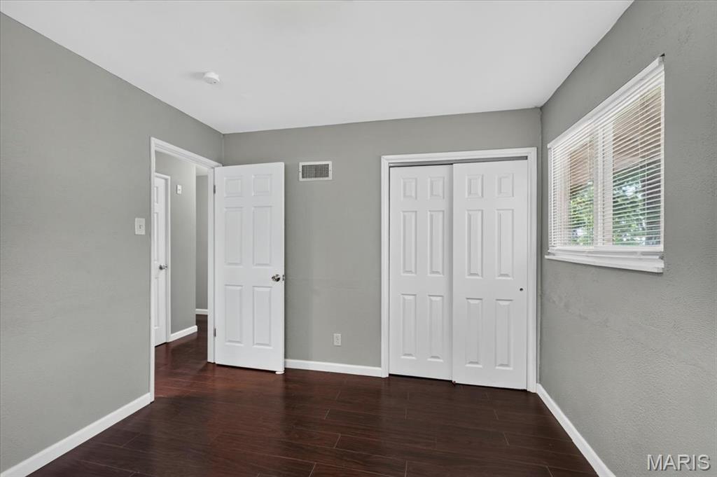 10915 Ridge Forest Drive St. Louis, MO 63123 - Photo 26 of 35