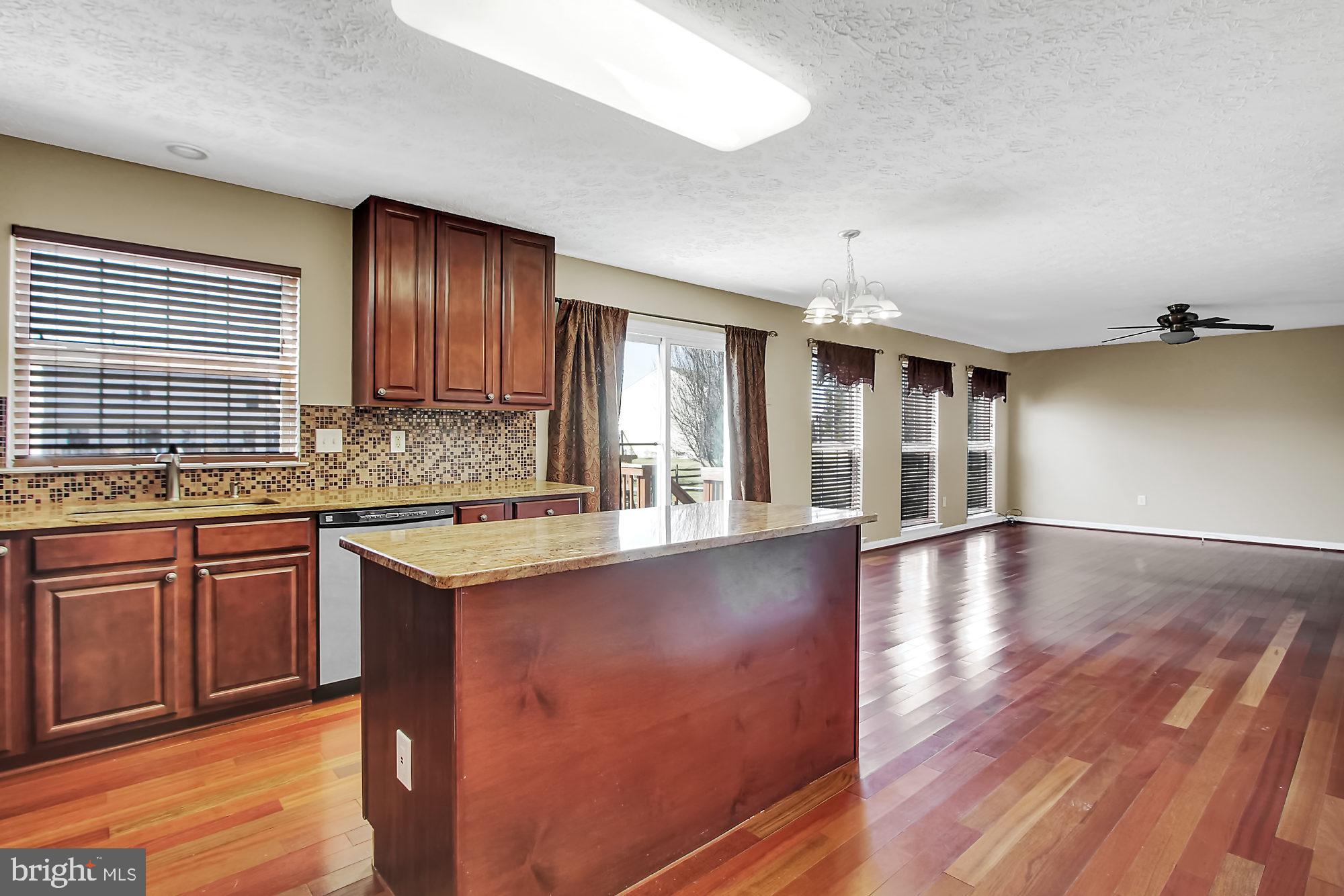 512 Silverside Road Edgewood, MD 21040 - Photo 3 of 32 Kitchen