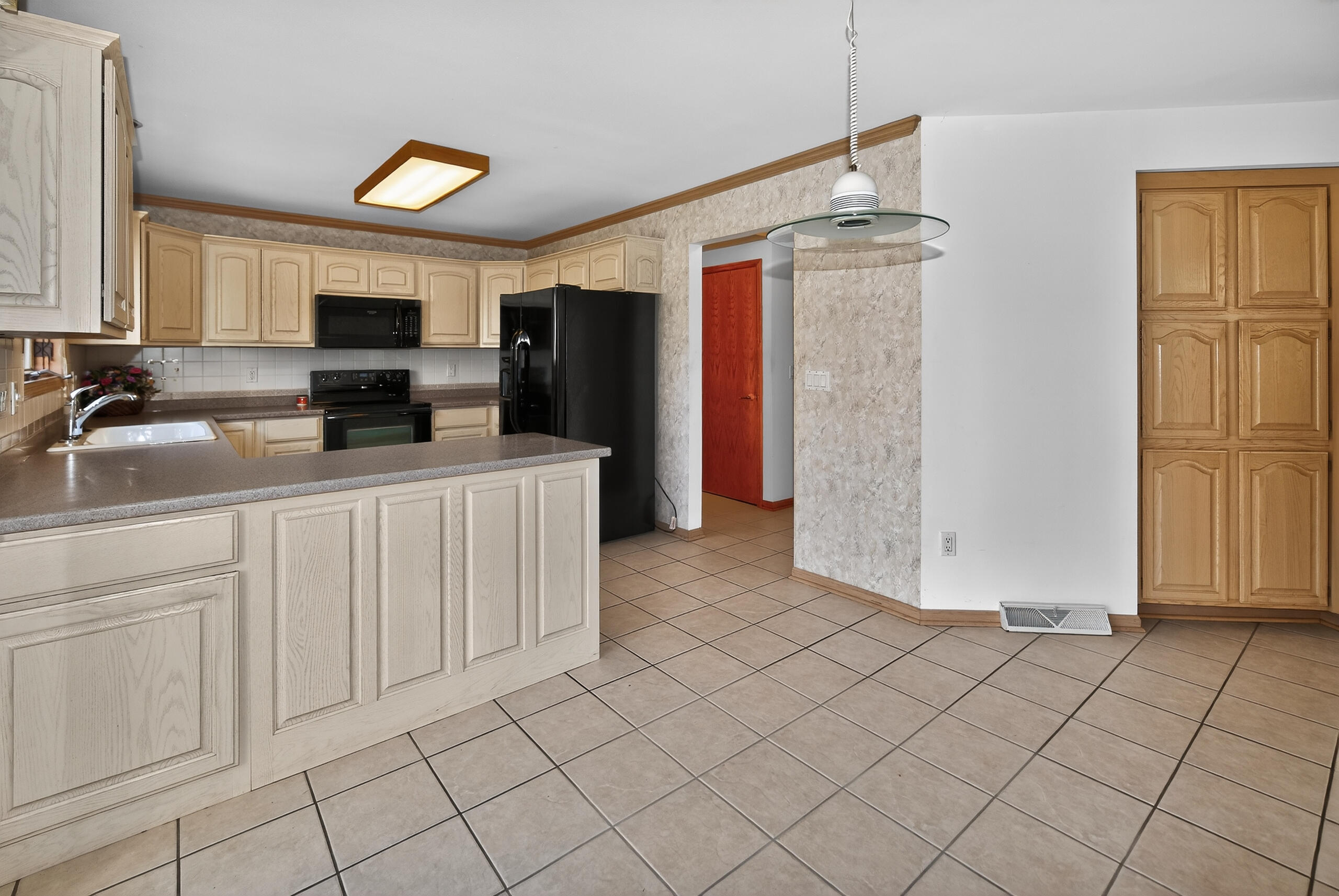 2415 Walnut Grove Court, Unit B Brookfield, WI 53005 - Photo 13 of 28 Kitchen