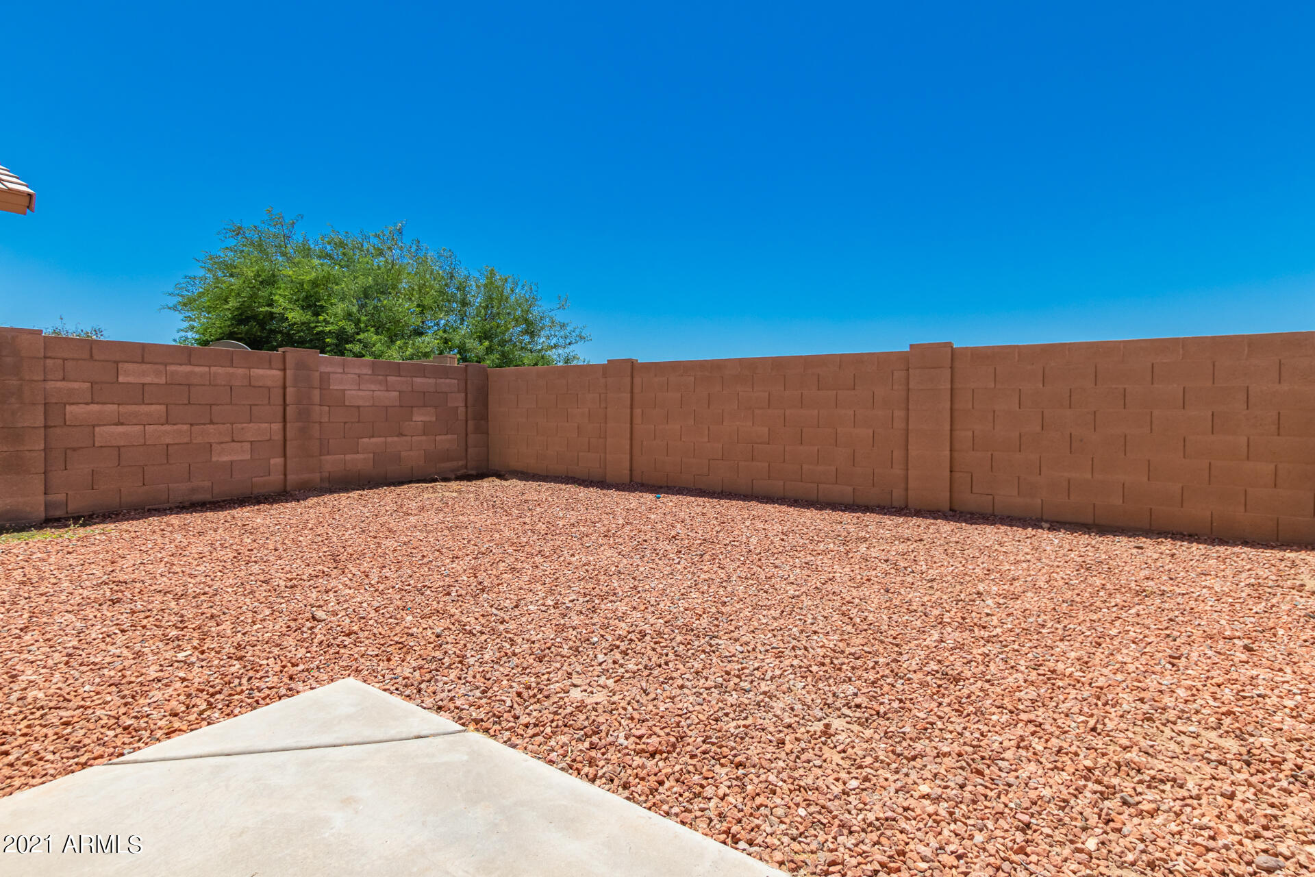 10629 West Coronado Road Avondale, AZ 85392 - Photo 17 of 18 25 - Coronado