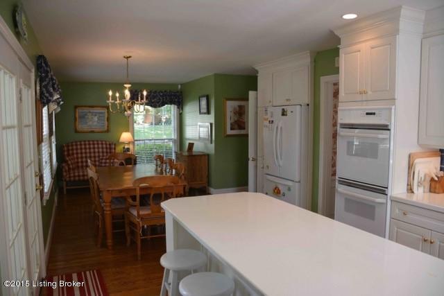 531 Ridgewood Road Louisville, KY 40207 - Photo 9 of 45 8