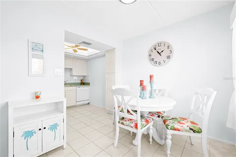 $124,900 | 11720 Park Boulevard North, Unit 302, Seminole, FL 33772