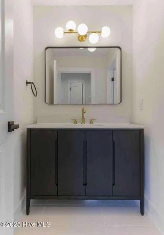 $795,000 | 455 West New Hampshire Avenue, Southern Pines, NC 28387