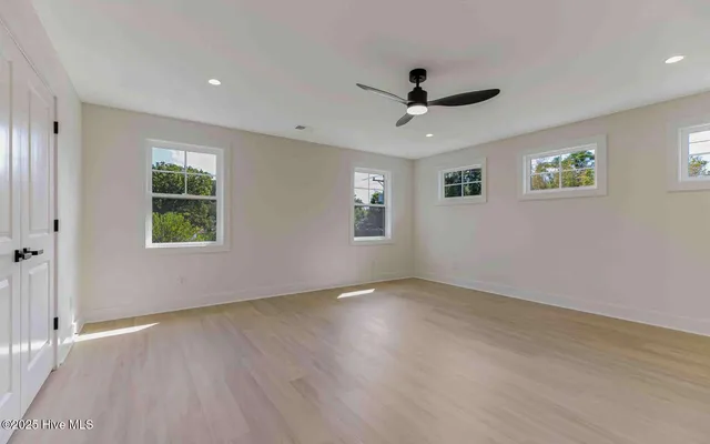 $795,000 | 455 West New Hampshire Avenue, Southern Pines, NC 28387