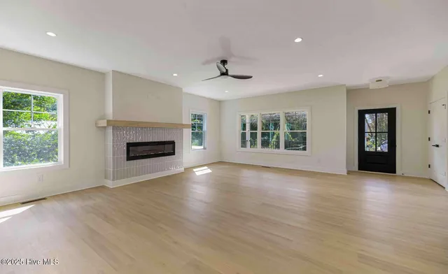 $795,000 | 455 West New Hampshire Avenue, Southern Pines, NC 28387