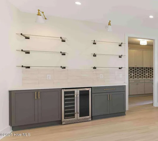 $795,000 | 455 West New Hampshire Avenue, Southern Pines, NC 28387