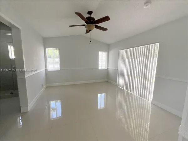$3,800 | 1628 Salerno Circle, Weston, FL 33327
