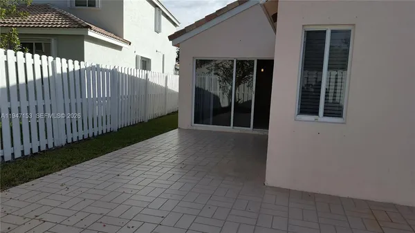 $3,800 | 1628 Salerno Circle, Weston, FL 33327