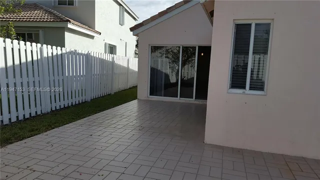 $3,900 | 1628 Salerno Circle, Weston, FL 33327