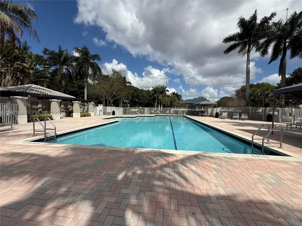 $3,800 | 1628 Salerno Circle, Weston, FL 33327
