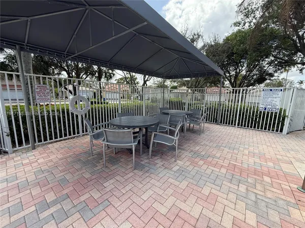 $3,800 | 1628 Salerno Circle, Weston, FL 33327