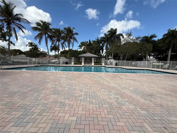 $3,800 | 1628 Salerno Circle, Weston, FL 33327