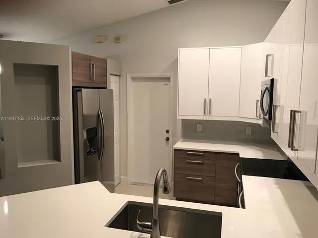 $3,900 | 1628 Salerno Circle, Weston, FL 33327