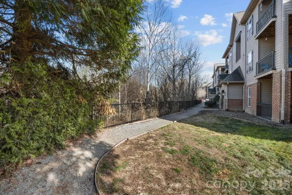 $242,500 | 176 Brickton Village Circle, Unit 206, Fletcher, NC 28732