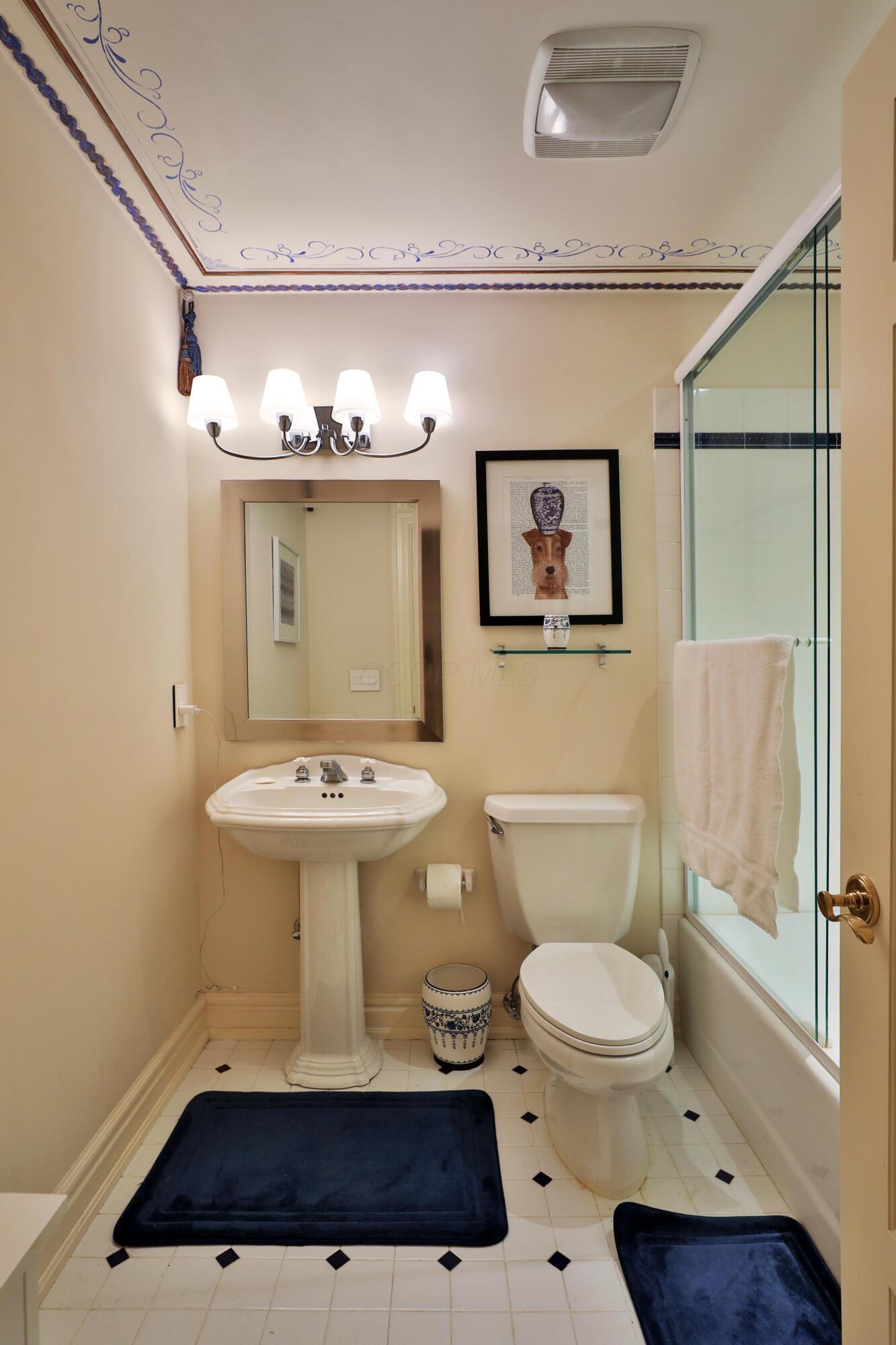 455 Walhalla Road Columbus, OH 43202 - Photo 60 of 71 455-Walhalla-April2026-61