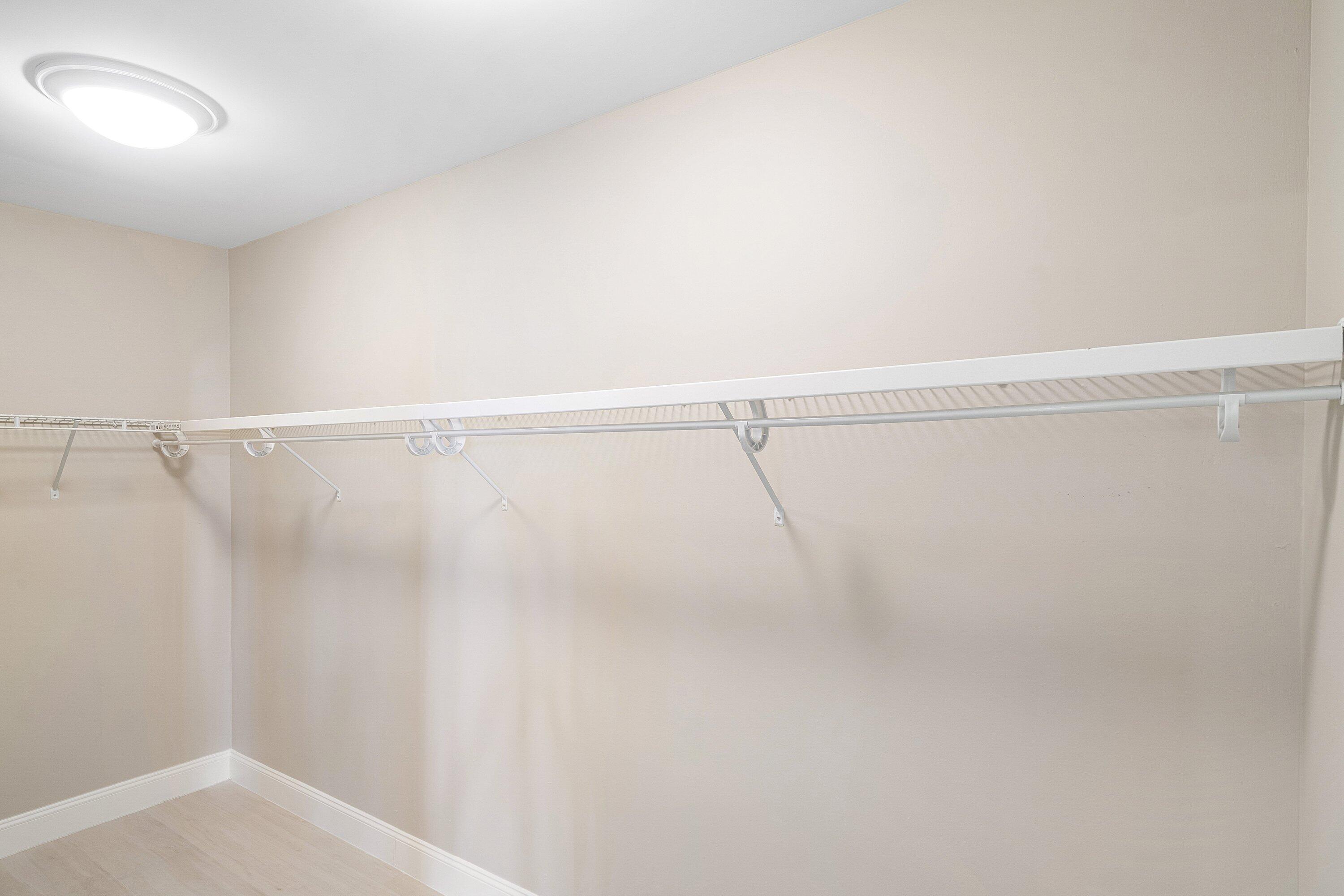 100 Southeast 5th Avenue, Unit 404 Boca Raton, FL 33432 - Photo 25 of 46 a view of small space