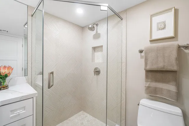 $1,495,000 | 100 Southeast 5th Avenue, Unit 404, Boca Raton, FL 33432