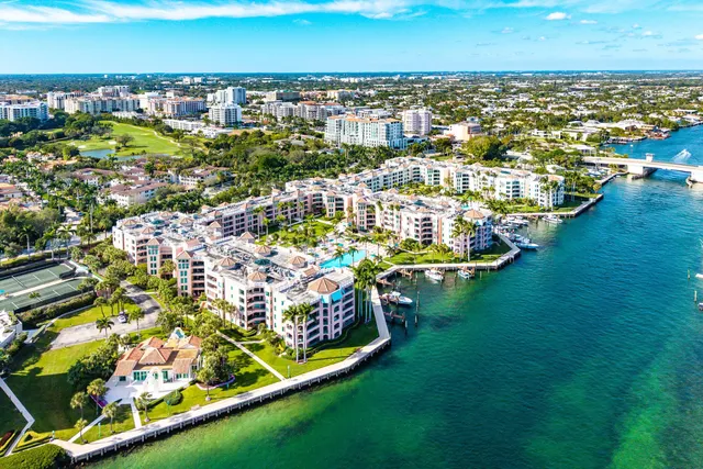 $1,495,000 | 100 Southeast 5th Avenue, Unit 404, Boca Raton, FL 33432