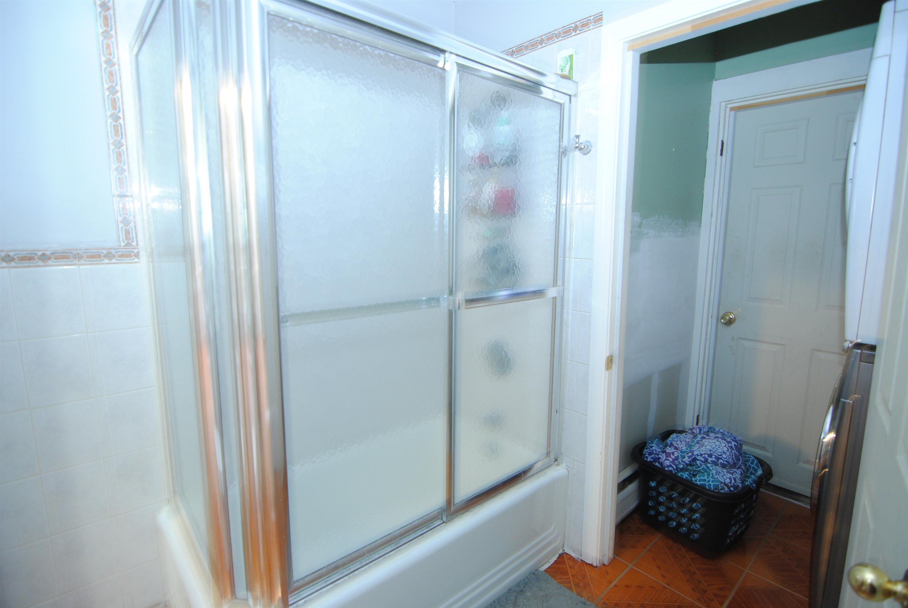 22 Beech Street Nashua, NH 03060 - Photo 19 of 44