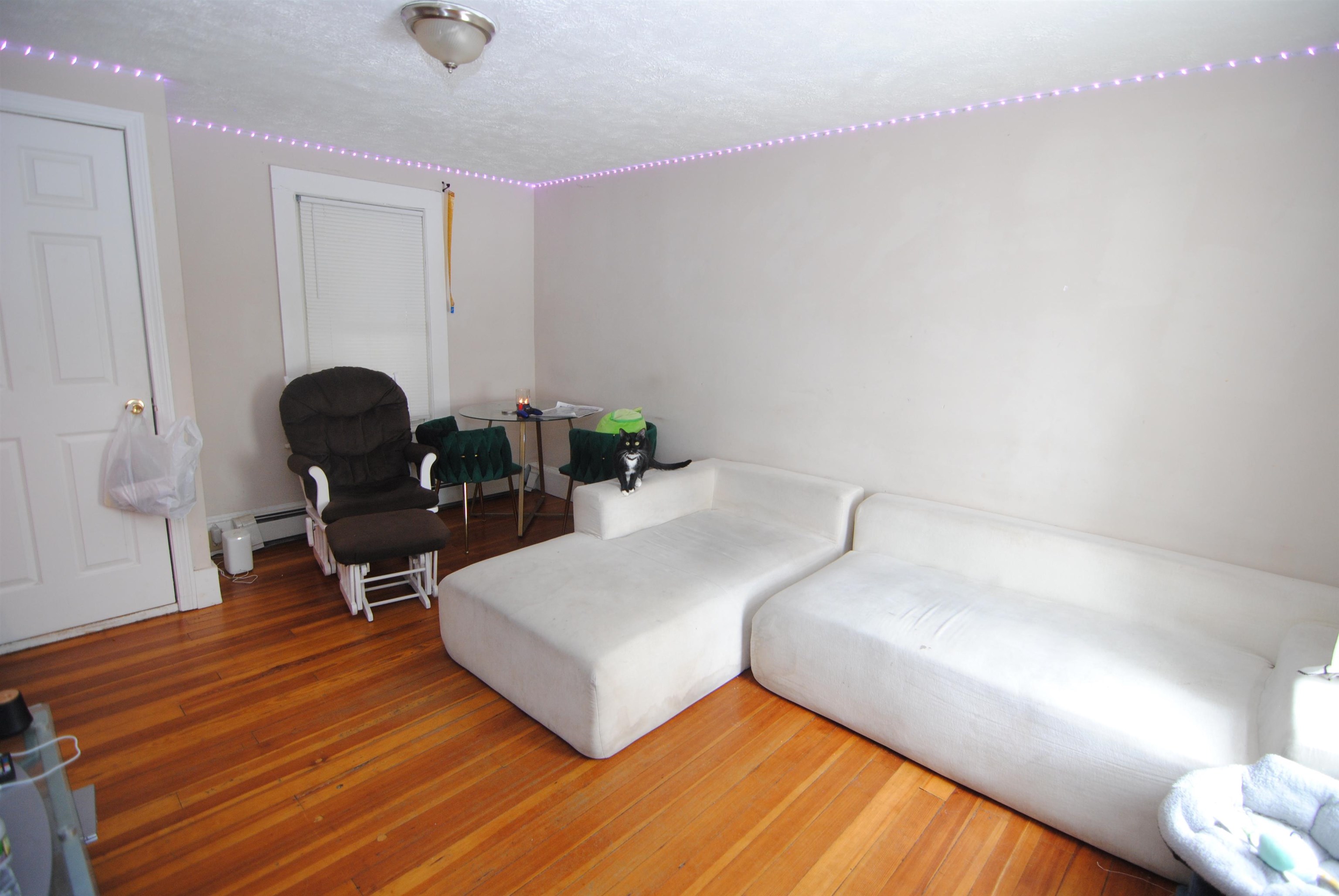 22 Beech Street Nashua, NH 03060 - Photo 33 of 44