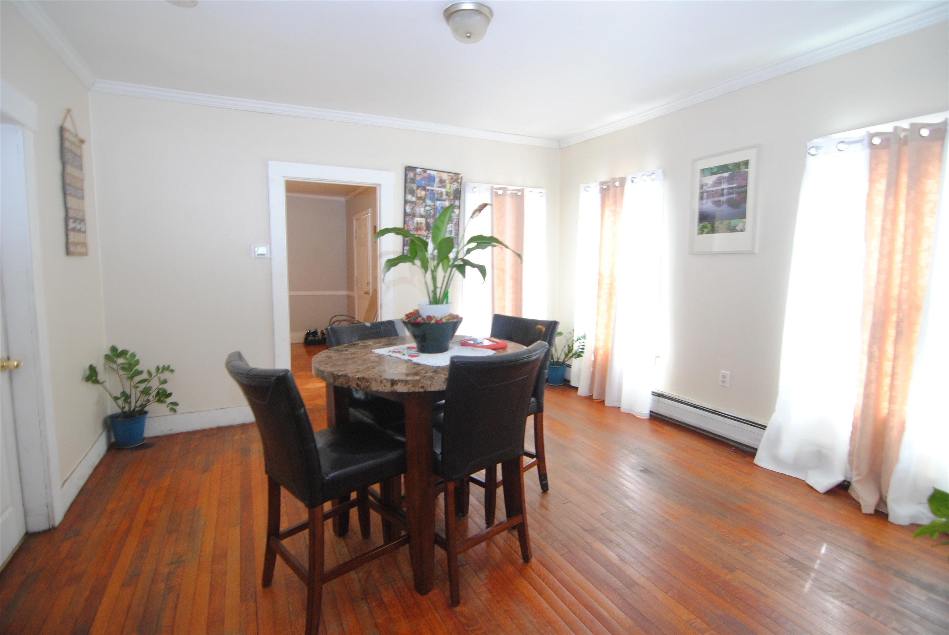 22 Beech Street Nashua, NH 03060 - Photo 41 of 44