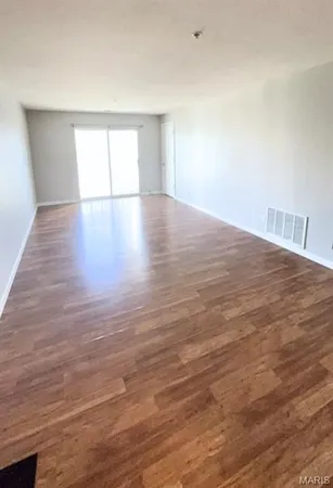 $125,000 | 660 Materdie Lane, Unit 203, Florissant, MO 63031