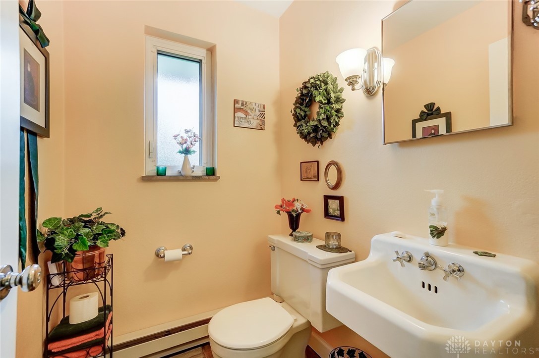 4222 Upham Road Kettering, OH 45429 - Photo 21 of 34 Gallery Image 21