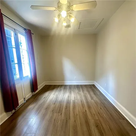 $1,300 | 522 Dauphine Street, Unit REAR, New Orleans, LA 70112