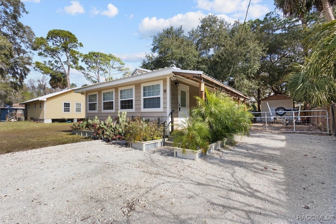 18 56th Street Yankeetown, FL 34498 - Photo 4 of 25