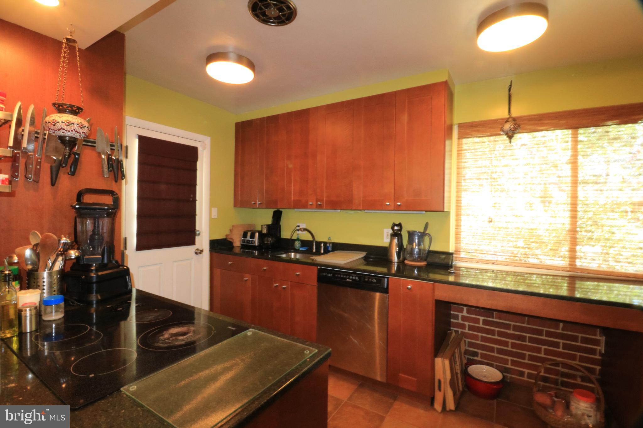 10708 Margate Road Silver Spring, MD 20901 - Photo 2 of 33