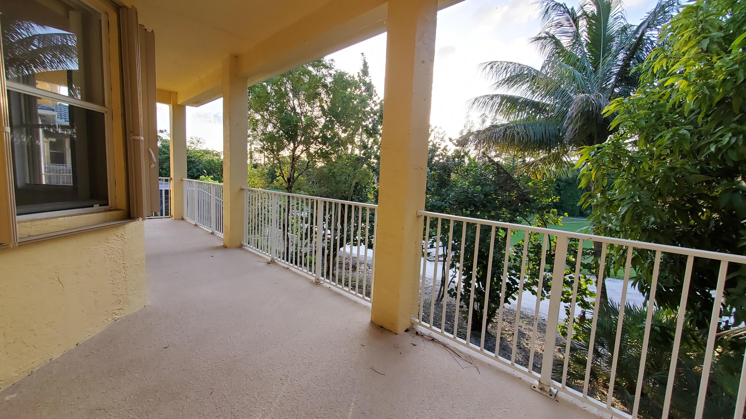 2252 Ridgewood Circle Royal Palm Beach, FL 33411 - Photo 23 of 40