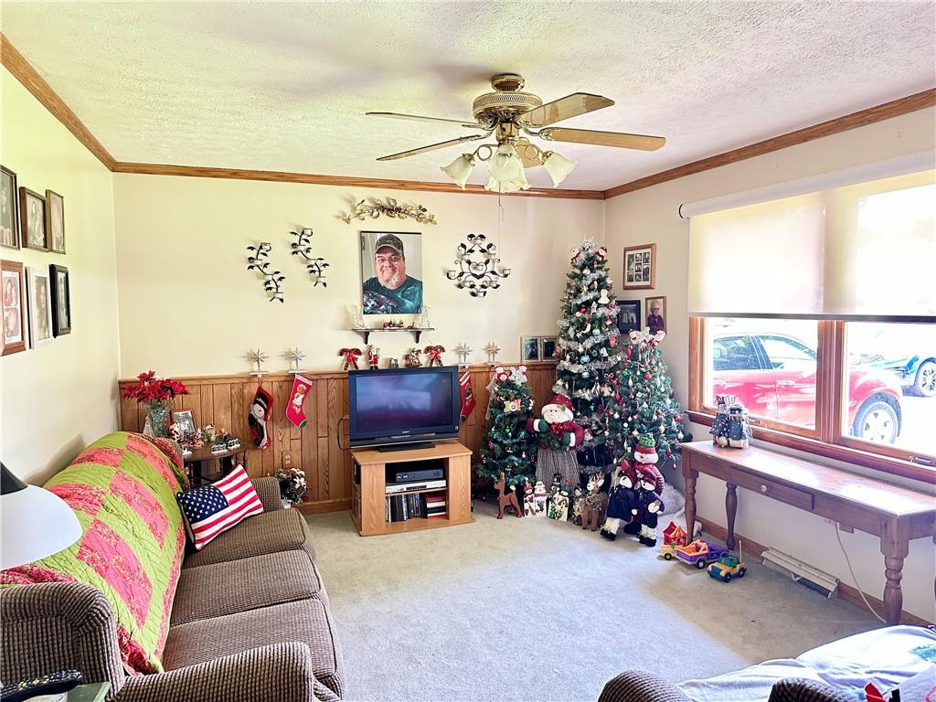 104 Tracy Lane Butler, PA 16001 - Photo 2 of 25