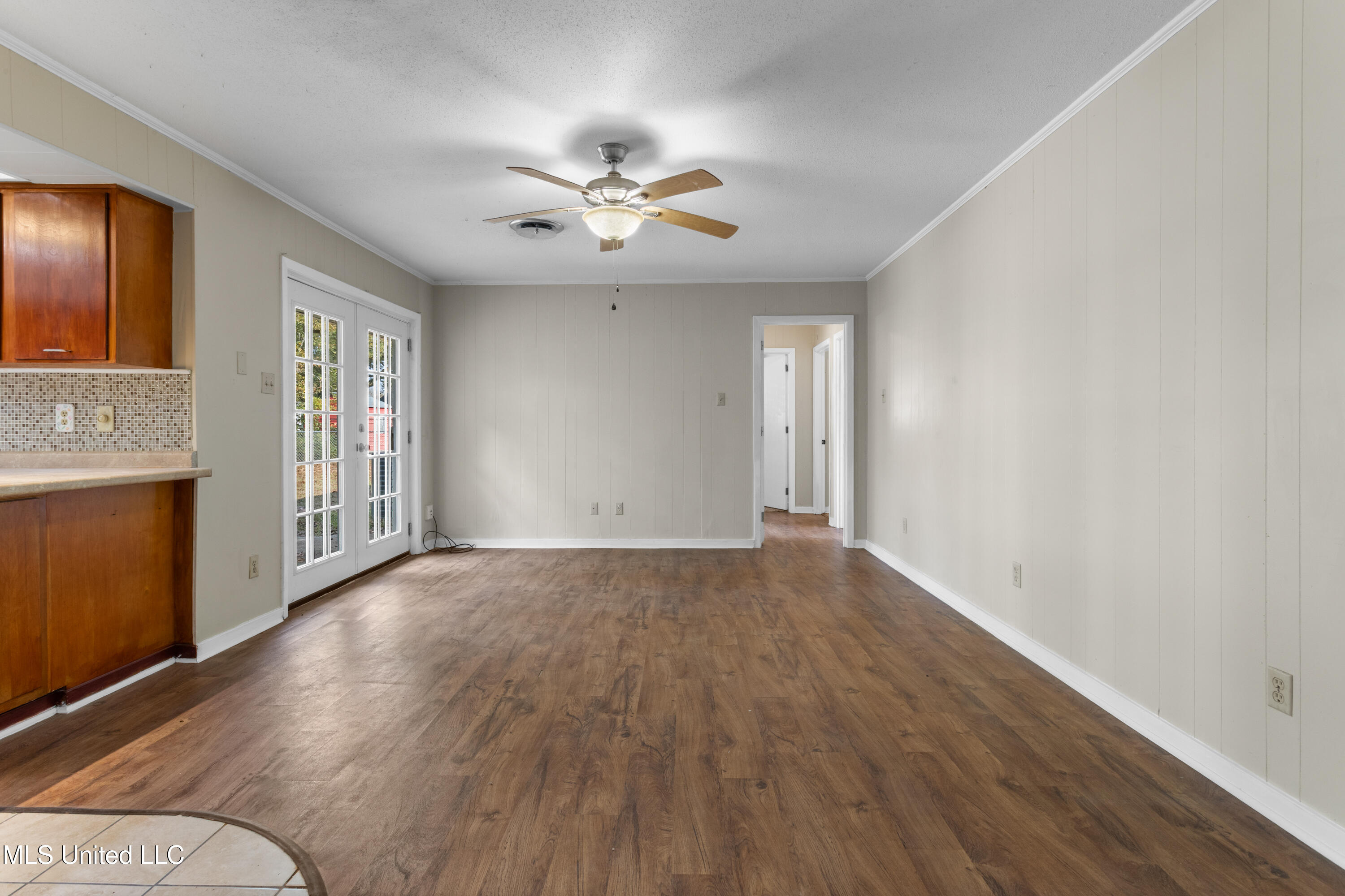 2265 Popp's Ferry Road Biloxi, MS 39532 - Photo 19 of 36 0019