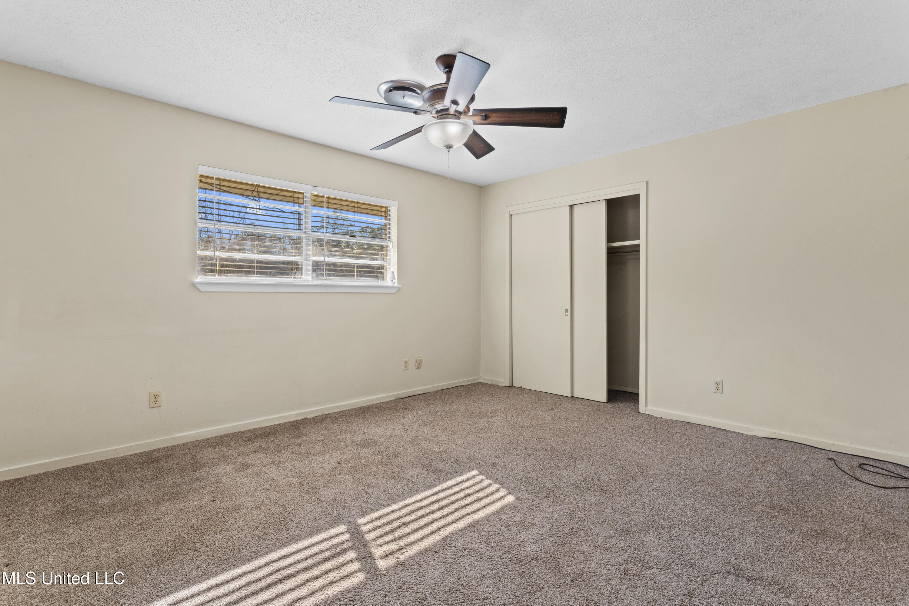 2265 Popp's Ferry Road Biloxi, MS 39532 - Photo 23 of 36 0023