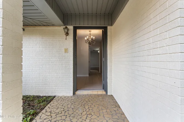 $259,900 | 2265 Popp's Ferry Road, Biloxi, MS 39532