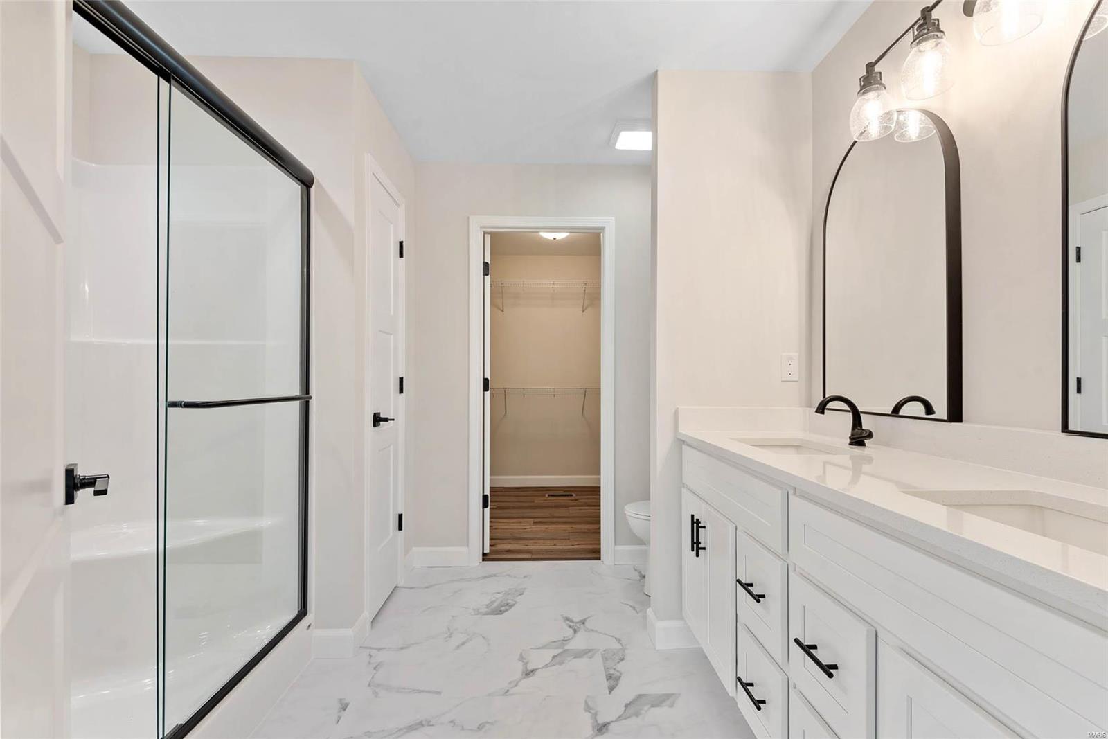 405 Stonebriar Drive Troy, IL 62294 - Photo 22 of 43