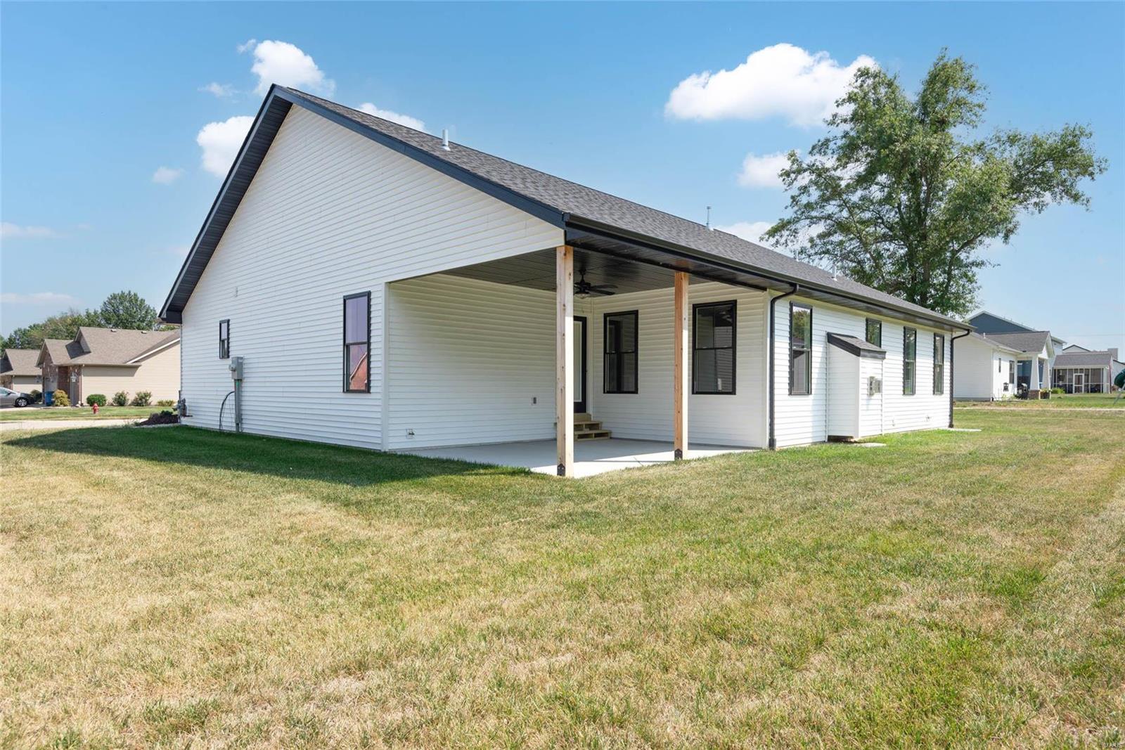 405 Stonebriar Drive Troy, IL 62294 - Photo 43 of 43