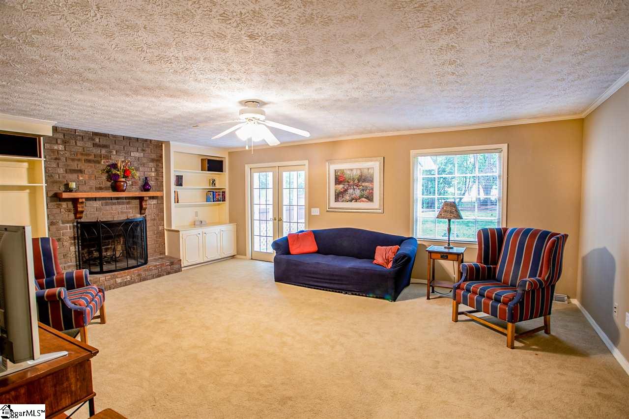 403 Hedgewood Terrace Greer, SC 29650 - Photo 13 of 35 Gallery Image 13